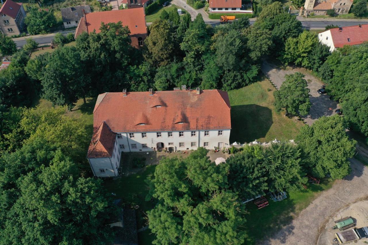 Event- Kultur & B&B Kunst Schloss Neuenhagen Uebernachten Im Denkmal Бад Фрайнвалде Екстериор снимка